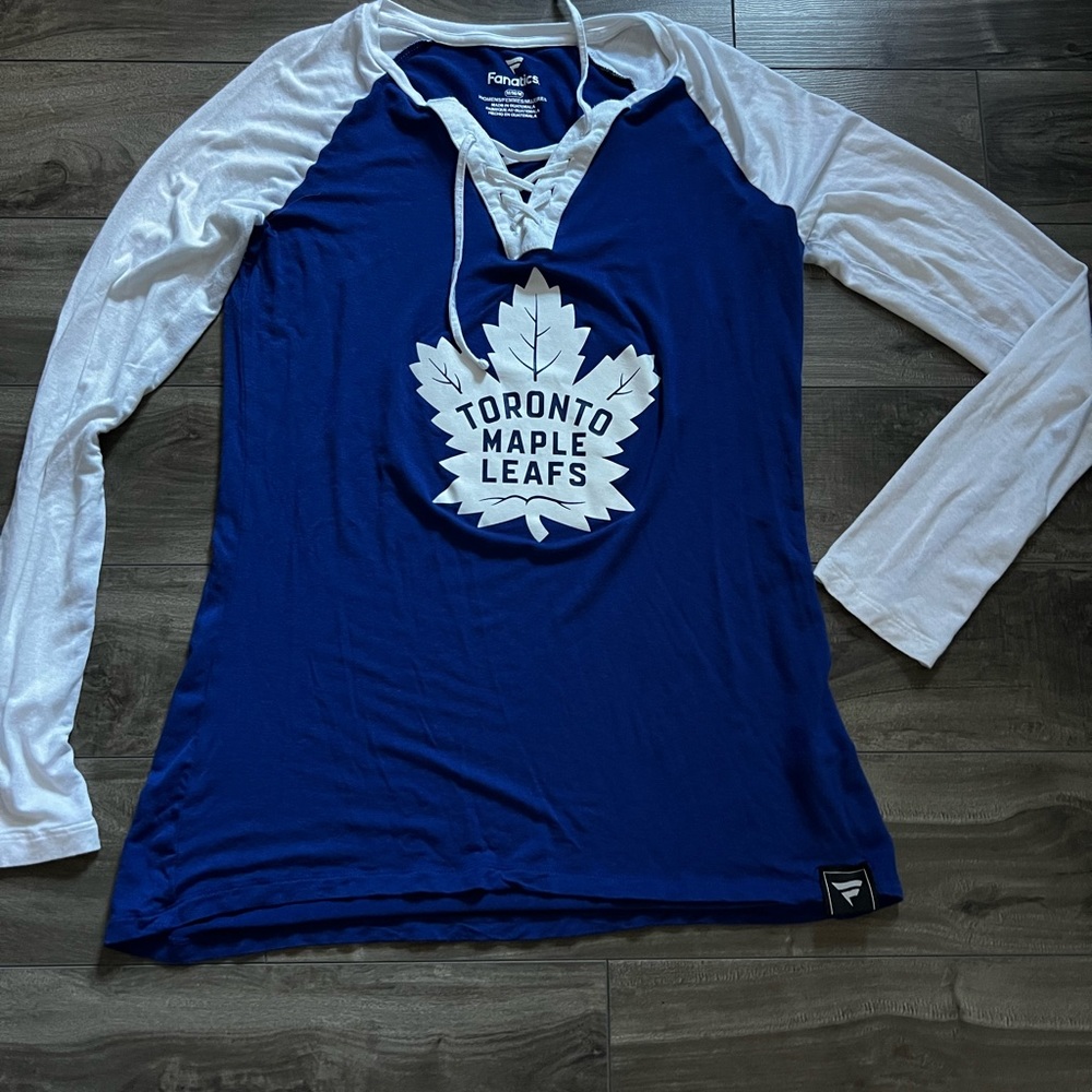 Ladies Fanatics Toronto Maple Leaf Long sleeve